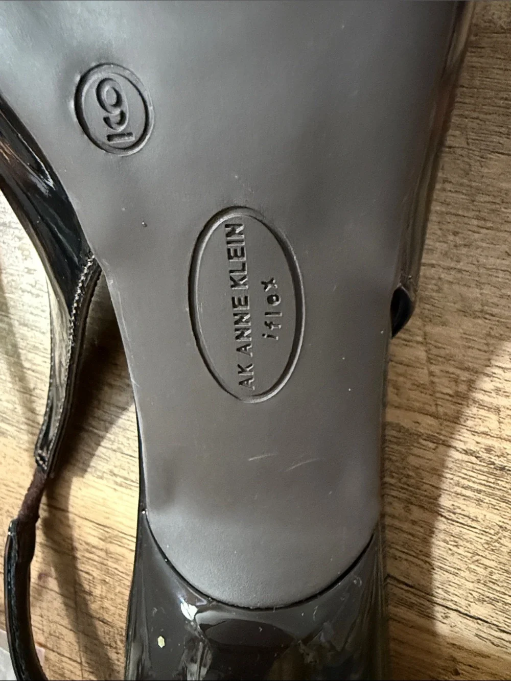 Anne Klein Dark Brown Tortoise Patent Peep-Toe Slingbacks, NWTs, size 9